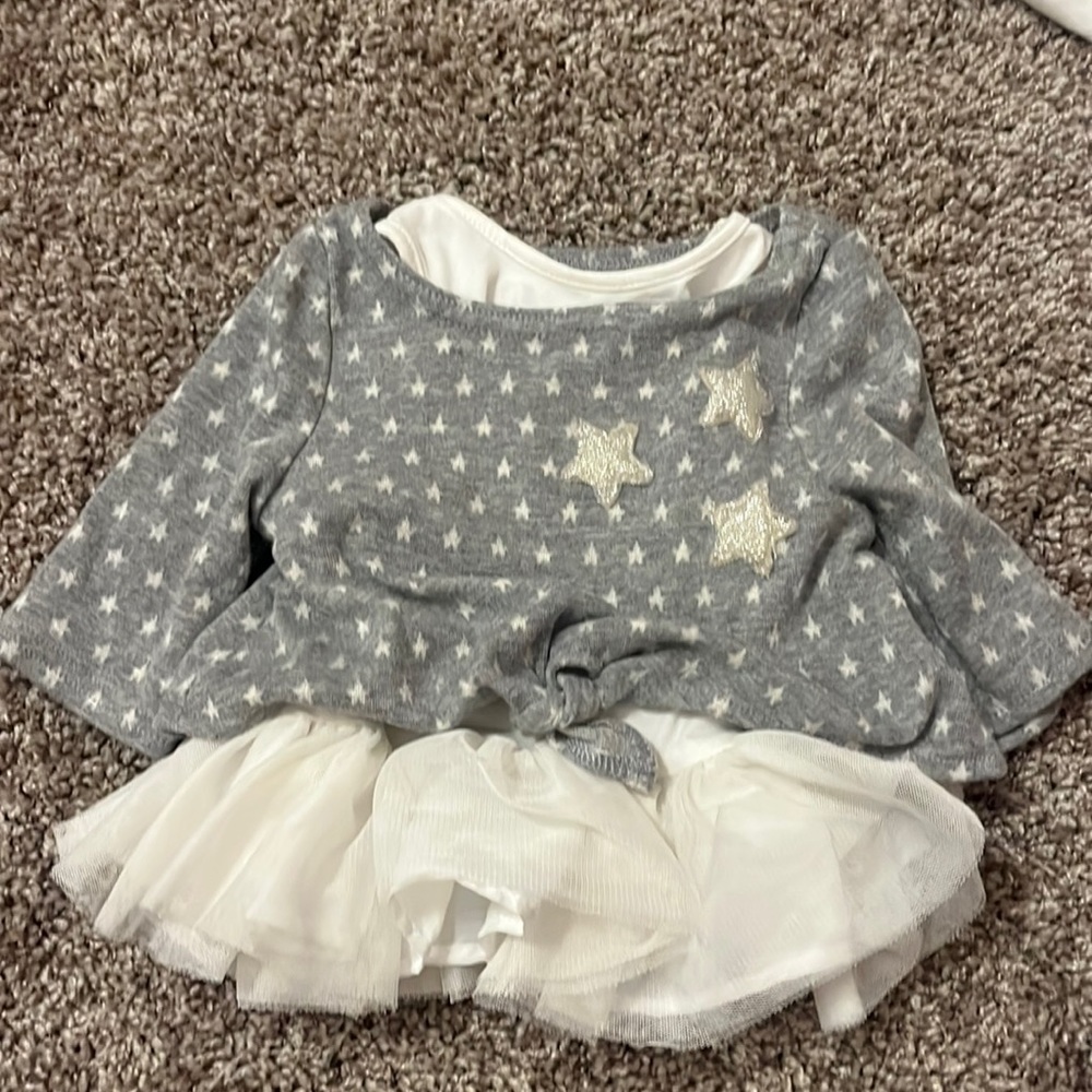 Pippa & Julie 3-6 months 2 piece top
